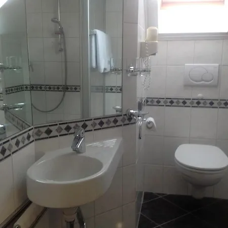 Hotel Haus Marvin 3*